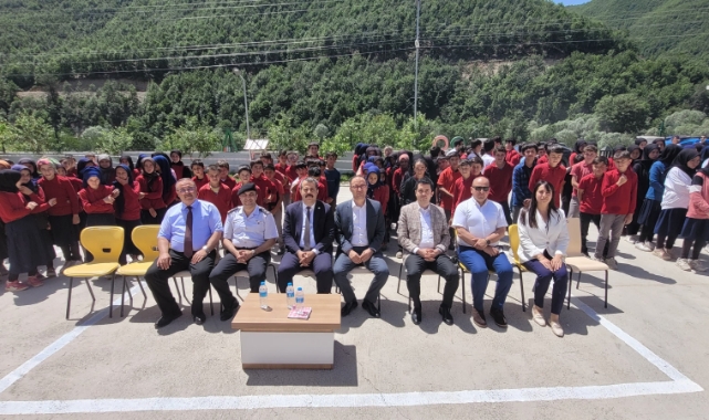 Vezirköprü'de karne töreni