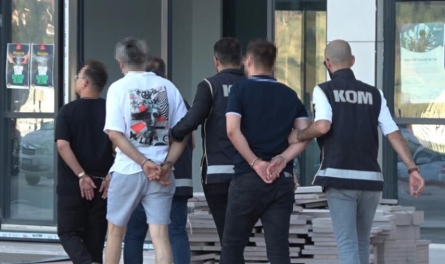 Yaprak Dökümü'nün Ahmet'i de tutuklanmıştı...Vurgunda ikinci dalga operasyon