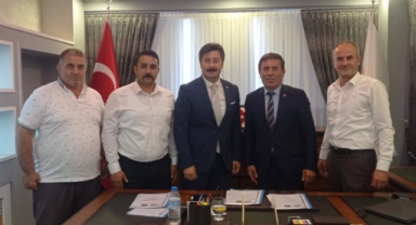 Yenişehir Belediye Başkanı Ercan Özel'den personele müjde