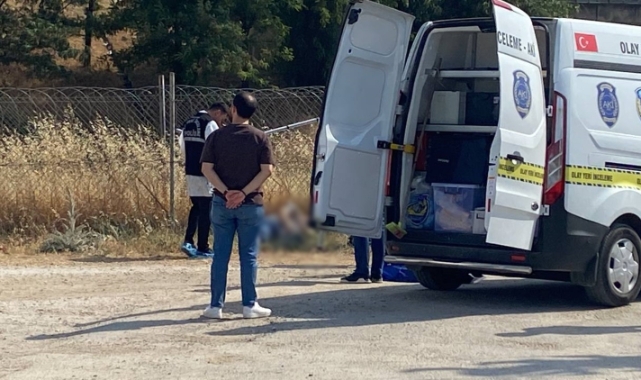 Yol kenarından başından vurulmuş halde ölü bulundu!