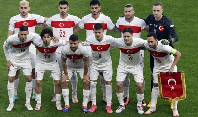 A Milli Futbol Takımı'ndan FIFA sıralamasında yükseldi
