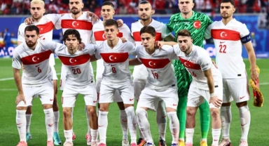 A Milli Futbol Takımı yarı final bileti için ter dökecek