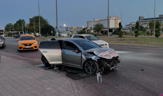 Adana'da trafik kazası: 1 öldü, 1 yaralı