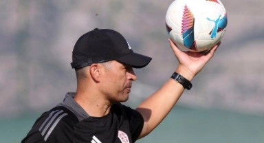 Alex de Souza'dan antrenmanda klas çalım
