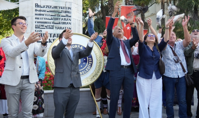 Altın Karagöz’den barış ve kardeşlik mesajı
