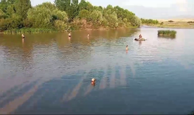 Aras Nehri'nde kaybolan üçüncü çocuğun cenazesi bulundu