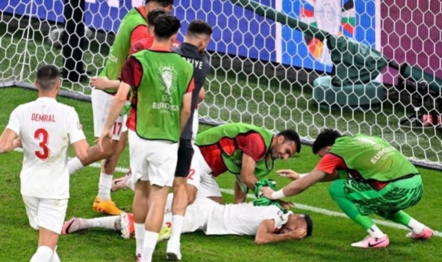 Avusturya - Türkiye maçının ilk 11'leri
