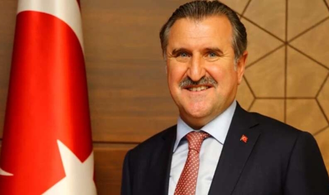 Bakan Bak: “Berlin’de tarih yazacağımıza inanıyoruz”