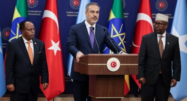 Bakan Fidan, Etiyopya ve Somalili mevkidaşları ile görüştü