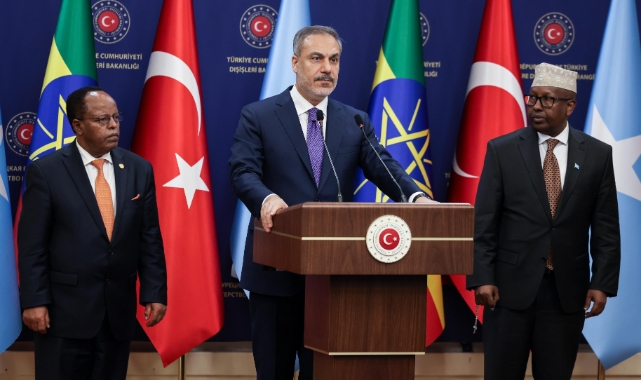 Bakan Fidan, Etiyopya ve Somalili mevkidaşları ile görüştü