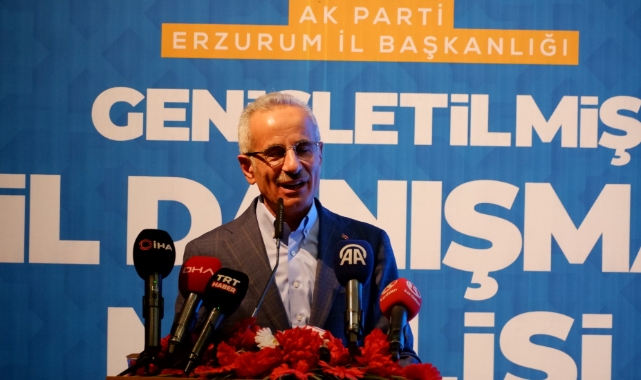 Bakan Uraloğlu’ndan Erzurum’a hızlı tren müjdesi