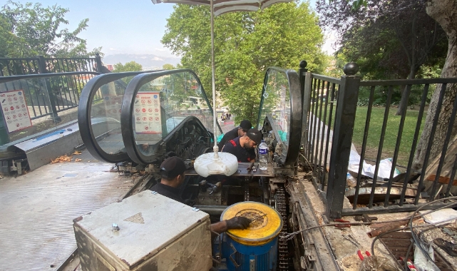 Balibey Han yanındaki yürüyen merdivenlerde çalışmalar sürüyor
