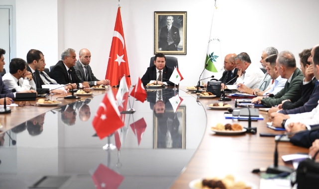 Başkan Aydın'dan hizmet kalitesini arttıracak toplantı