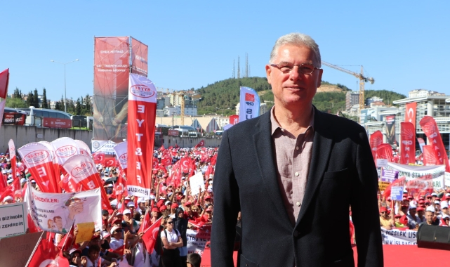 Başkan Dalgıç "Geçinemiyoruz" mitingine katıldı