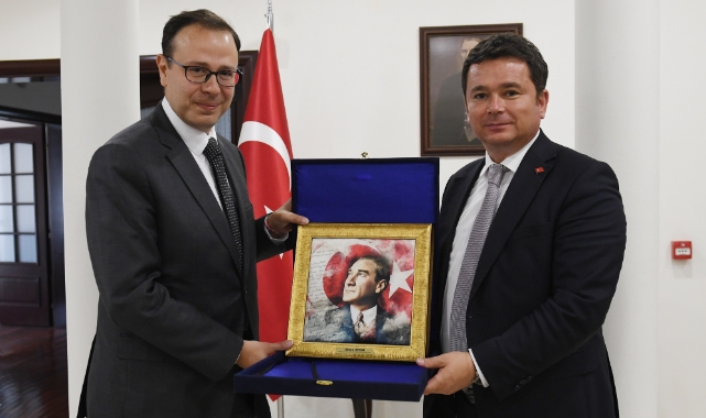 Başkan Erkan Aydın’dan Kosova’da ziyaretler