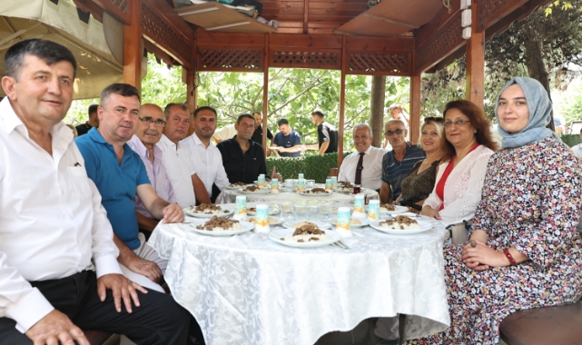 Başkan Şadi Özdemir’den taksici esnafına ziyaret