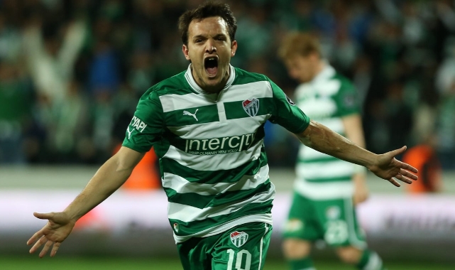 Batalla, Bursaspor'a imzayı atacak! İşte tarihi...