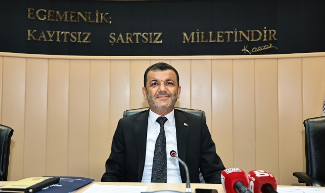 Belediyeye hiç uğramadan 2 yıl maaş almışlar