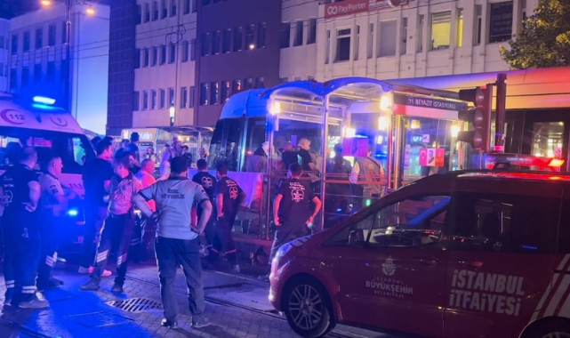 Beyazıt'ta raylara düşen adam tramvayın altında kalarak öldü