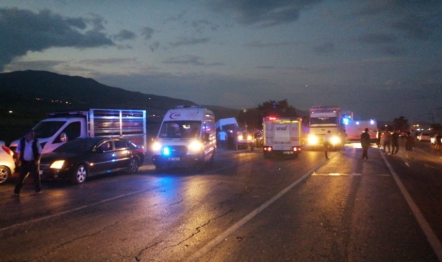 Bitlis'te trafik kazası! 6 yaralı 