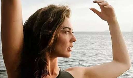 Burcu Özberk’e ‘Türkan Şoray Kanunları’ sorusu!