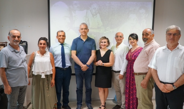 Bursa'da Dr. Erdal Atabek Toplantı Salonu açıldı