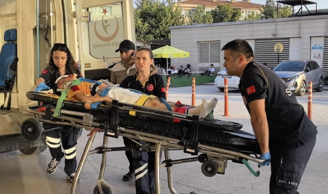 Bursa'da küçük çocuğa kamyonet çarptı!