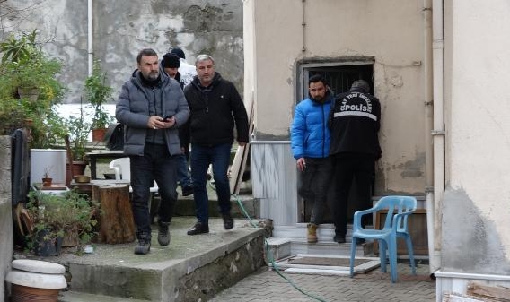 Bursa'da öldürdüğü babasının taziyesini kabul eden sanığa müebbet