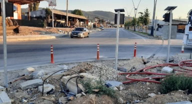 Çalı Yolu tehlike saçıyor