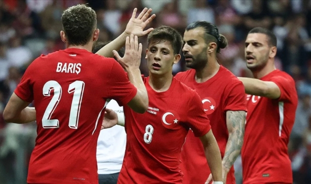 Çeyrek final coşkusu Bursa'yı sardı!