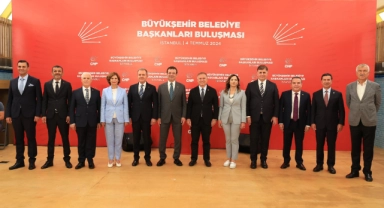 CHP’li Büyükşehir Belediye Başkanları İstanbul’da bir araya geldi