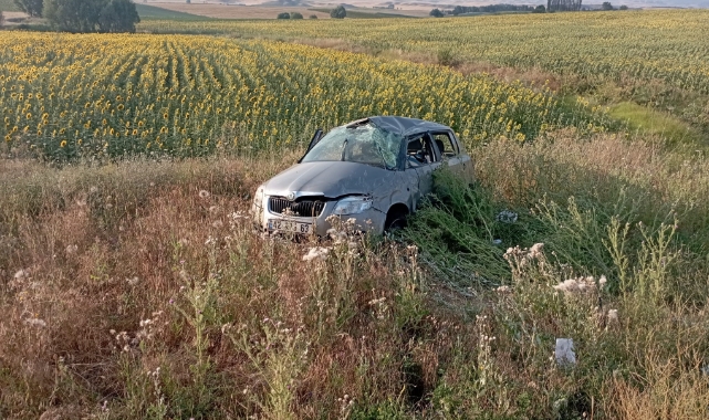Çorum'da takla atan otomobil tarlaya uçtu: 2 ölü, 2 yaralı