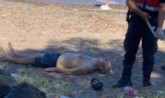 Denizde boğulan şahıs hayatını kaybetti