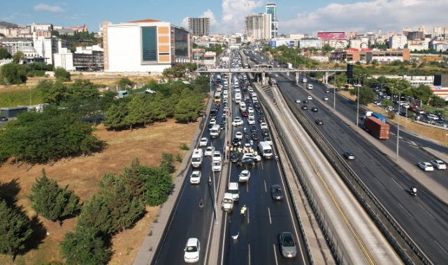 E-5 karayolunda zincirleme kaza! Çok sayıda yaralı var
