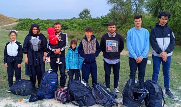 Edirne’de 24 kaçak göçmen yakalandı   