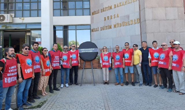 Eğitim-İş Bursa Şubesi: Öğretmenliği bitirme kanununa asla boyun eğmeyeceğiz