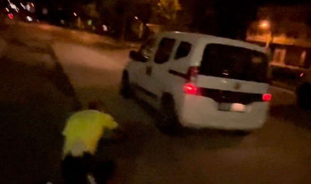 Ehliyetsiz sürücü polis memuruna çarpıp kaçtı