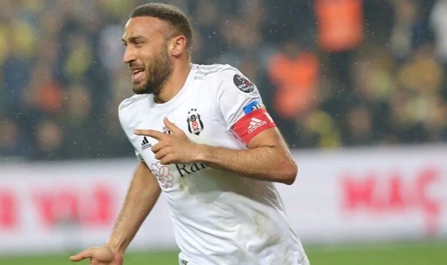Fenerbahçe, Cenk Tosun'la anlaştı!