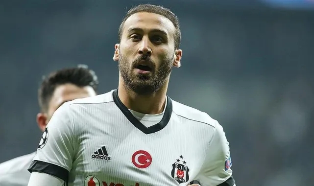 Fenerbahçe, Cenk Tosun'u kadrosuna kattı!