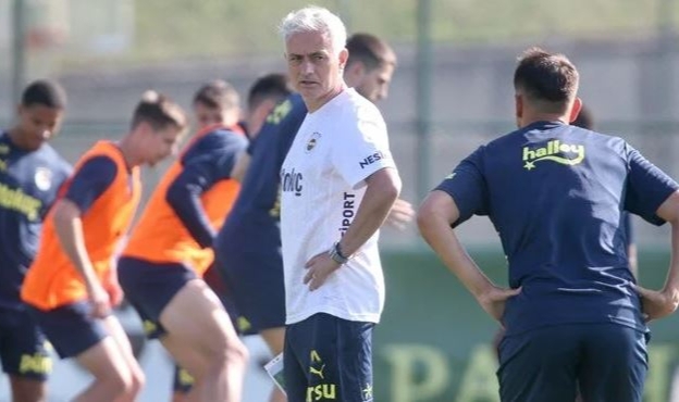 Fenerbahçe'de 3 transfer yolda