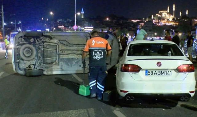 Galata Köprüsü'nde feci kaza!