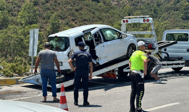 Göcek Tüneli çıkışında feci kaza! Çok sayıda yaralı var