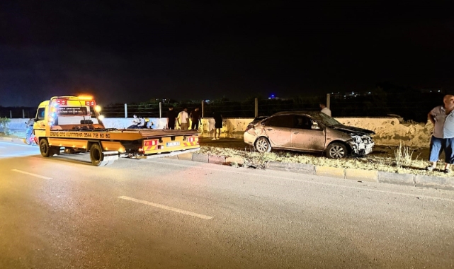 Hatay'da kontrolden çıkan araç takla attı!