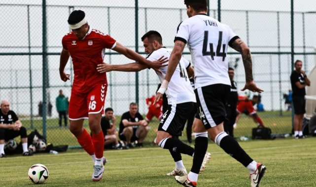 Hazırlık maçı: Sivasspor: 1 - Neftçi: 2