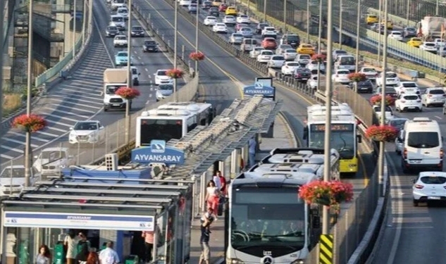 İstanbul'da toplu taşımaya zam