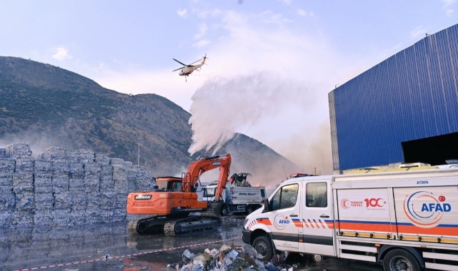 Kağıt fabrikasındaki yangın kontrol altına alındı