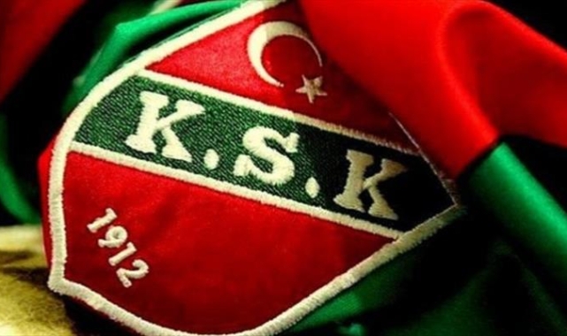 Karşıyaka’da o isim ile yollar ayrıldı!