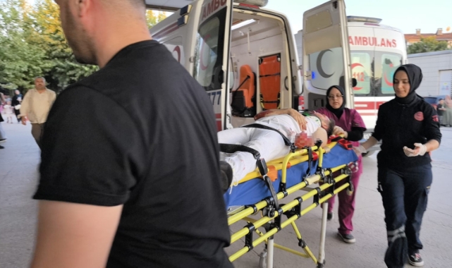 Kontrolden çıkan motosiklet metrelerce sürüklendi