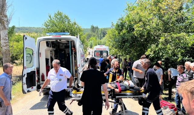 Kütahya'da motosiklet devrildi: 2 yaralı