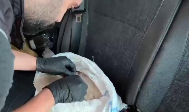 Kütahya'da uyuşturucu operasyonu: 10 kilo eroin ele geçirildi